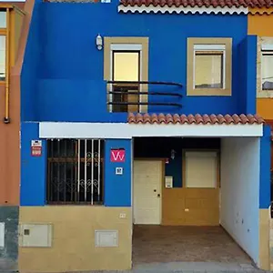 La Casa Azul Del Ocaso , Vecindario (Gran Canaria) España