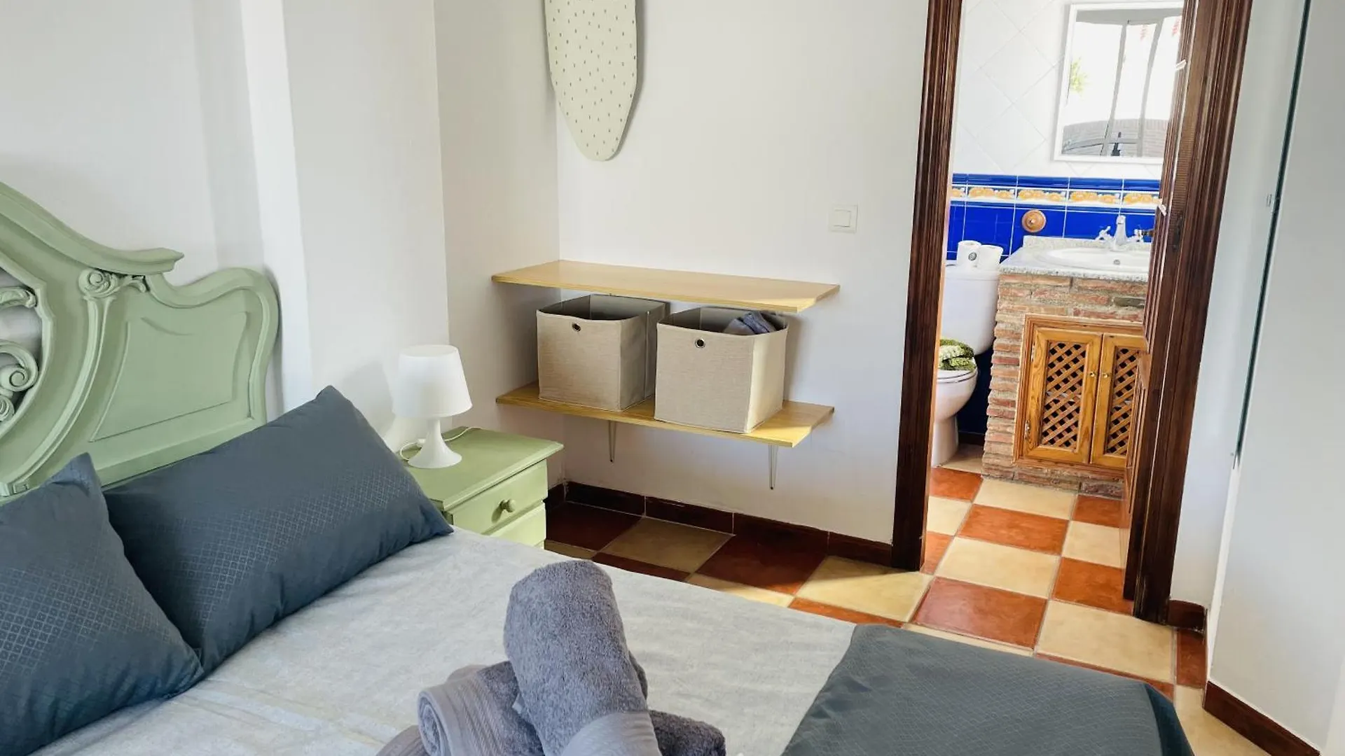 Apartment Estudio Jimena Cordoba En El Centro De Nerja Spain